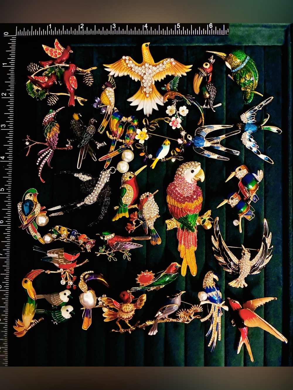 Lot 30 Bird Brooches Pins Assorted Rhinestone Enamel Parrot Swallow Jewelry